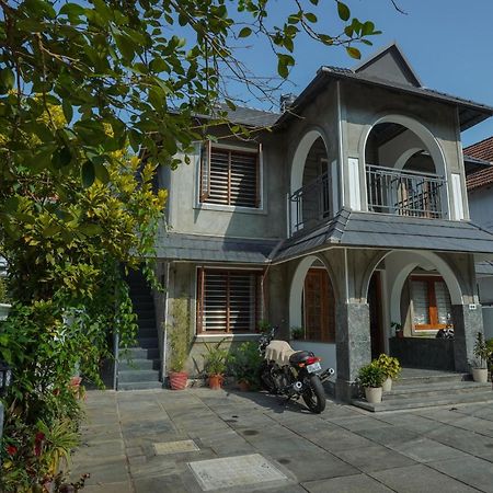 Mickey Homestay Thekkady Exterior photo